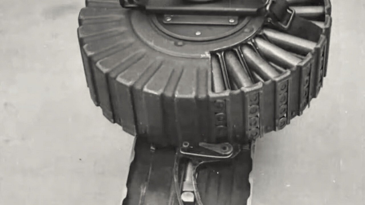 Lewis Aircraft Machine Gun function in a contemporary stop motion animation