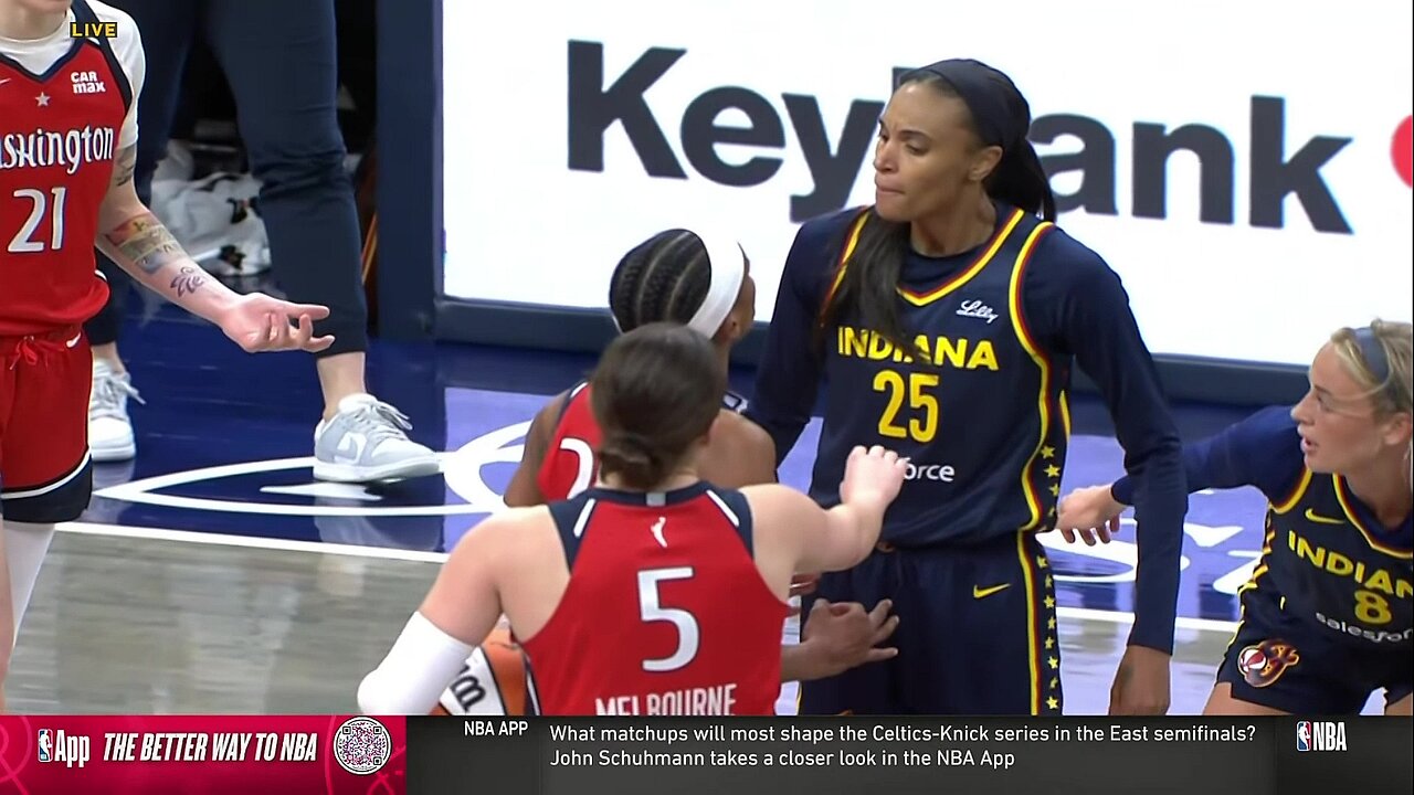 🤐 TECH, Sophie Cunningham SHOVED DOWN, Bonner has her back | Indiana Fever WNBA womens basketball