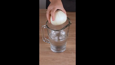 After this genius idea, everyone is making onion like this #cooking #Recipe