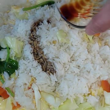 3 Eggs Veggie Rice! 🍚🍳🥬🥕 #Three3Eggs #Bayashi_TV #GezundeRezepte #PanlasangPinoy #cookingwithkian
