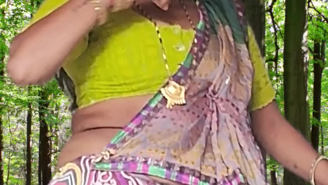 Sari Duniya Se kah Dungi