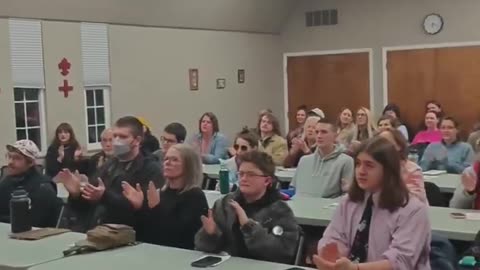 Liberal cult in Boise, Idaho learning an anti ICE chant