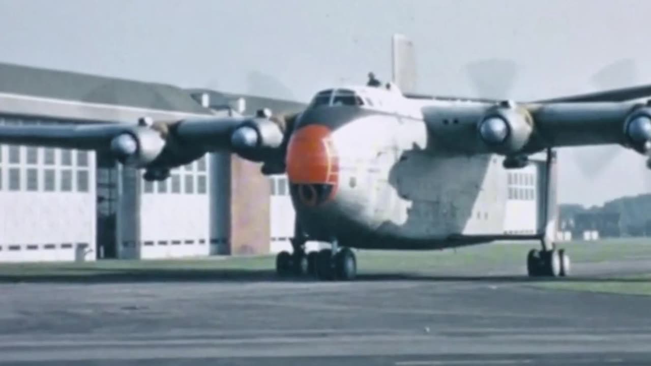 Armstrong Whitworth Argosy and Blackburn Beverley during the Weirdest Transport Competition in 1965