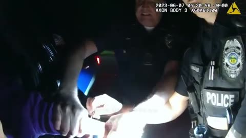 Entitled Woman Tried to Order the Police Around Then Got Arrested