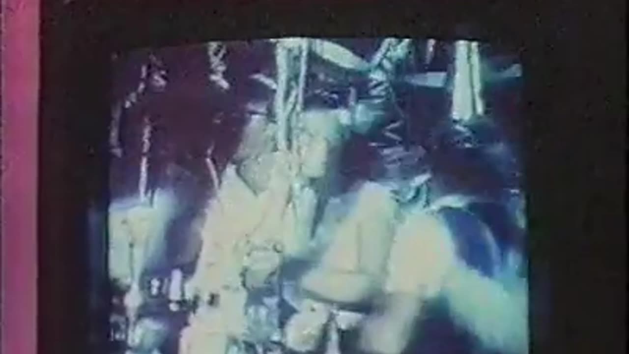 Fin De Año Maldito (New Year's Evil) - Película completa en español
