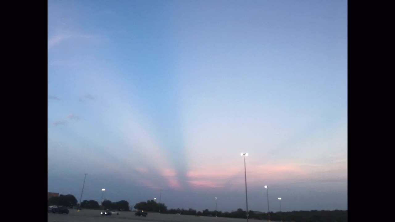 Sunset looks like laser show.