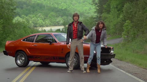 Gwiezdny przybysz , Starman 1984