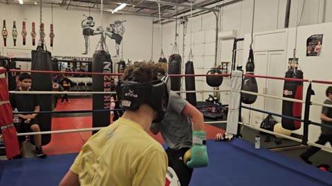 Joey sparring Myles RD 5 4/2/25
