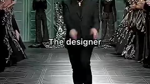Amazing: The designer vs designs✨ #runway #michaelcinco