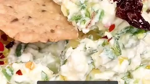 Five Minutes Mediterranean Feta Dip 😱😱