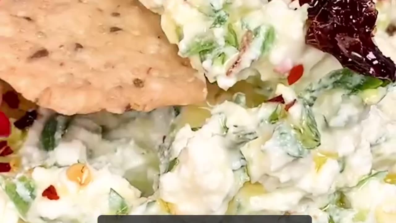 Five Minutes Mediterranean Feta Dip 😱😱