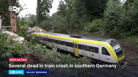 Some 100 people on derailed train in southern Germany DW News