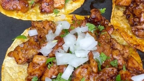 Grilled chicken tacos with salsa verde
