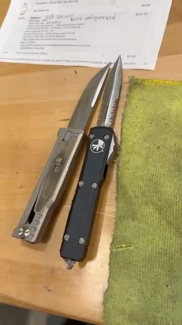 Why Is He Carrying FIVE Knives_! Pocket Dump Breakdown