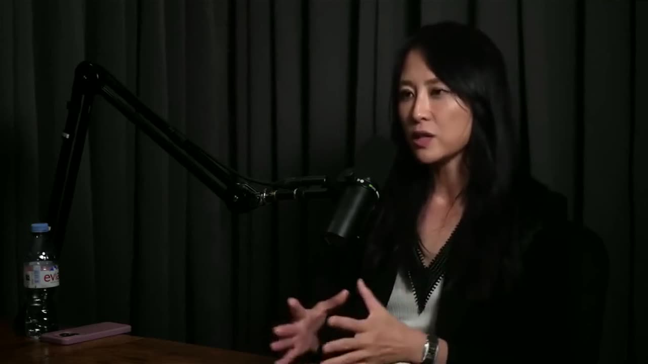 China's High Tech, Low Birth Rate - Keyu Jin and Lex Fridman #china #realestatecrisis #realestate