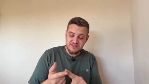 Ausländisches Fernsehen zerreißt Deutsche Politik! Wir sind die Lachnummer der Welt!