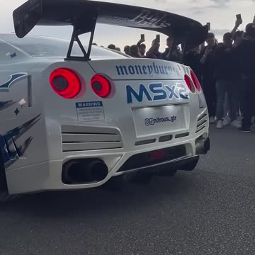 Crazy GTR! #nissan #nissangtr #nissanskyline #gtrr35 #gtrr35 #flames #tuning #supercars #tuningcar