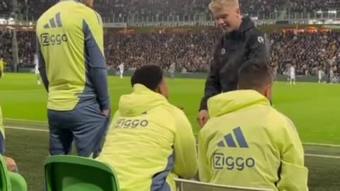 Ajax goalkeeper Matheus trolls ball boy with cheeky gesture