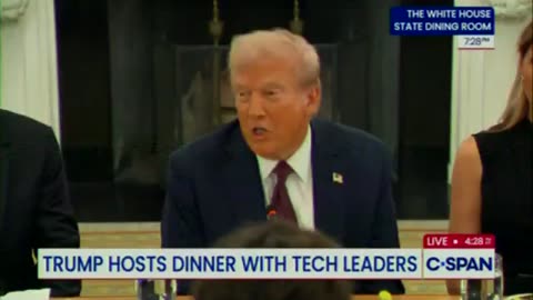 Reporter tries to get Trump to TURN on Robert F. Kennedy Jr. - IT FAILED!