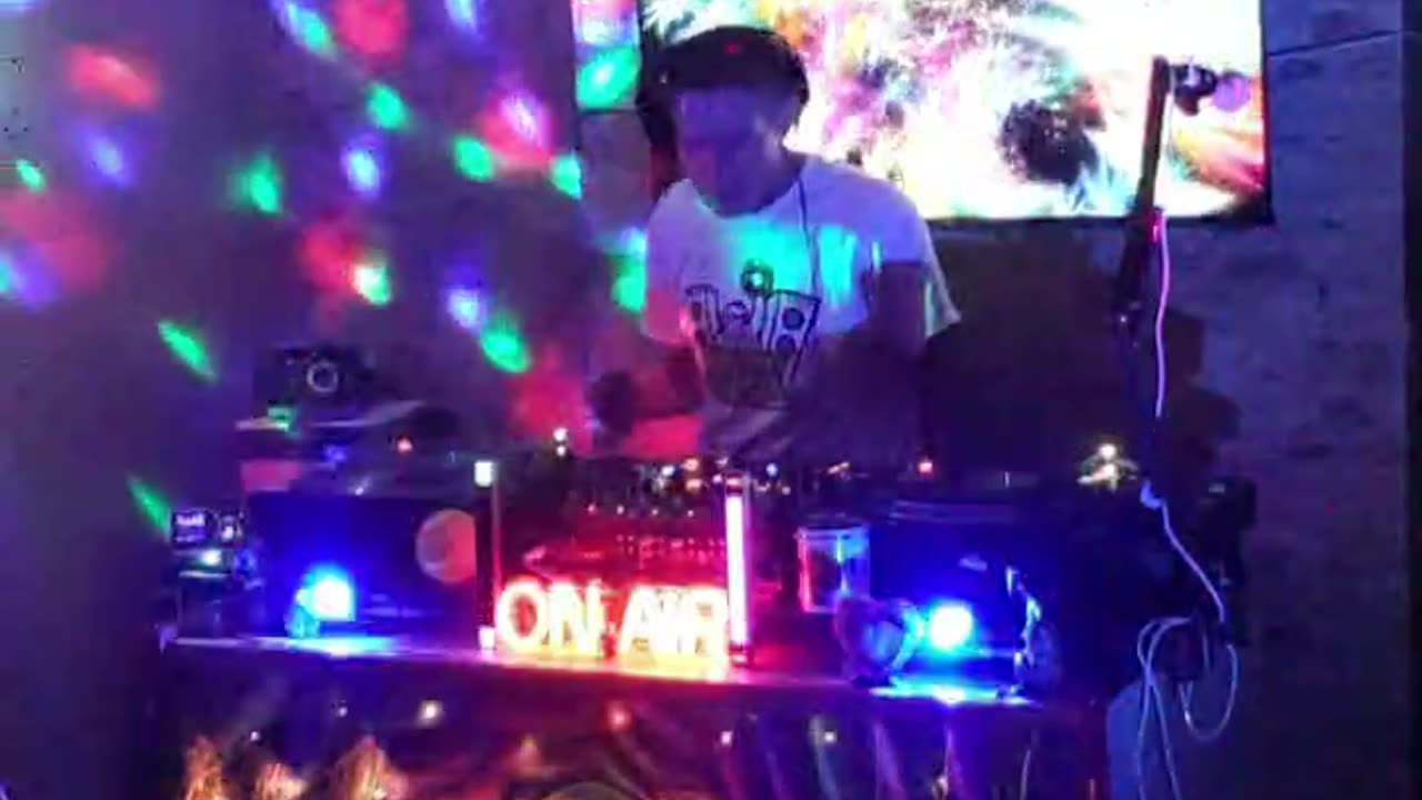 You’re Now Locked Into Timeless 👊😎