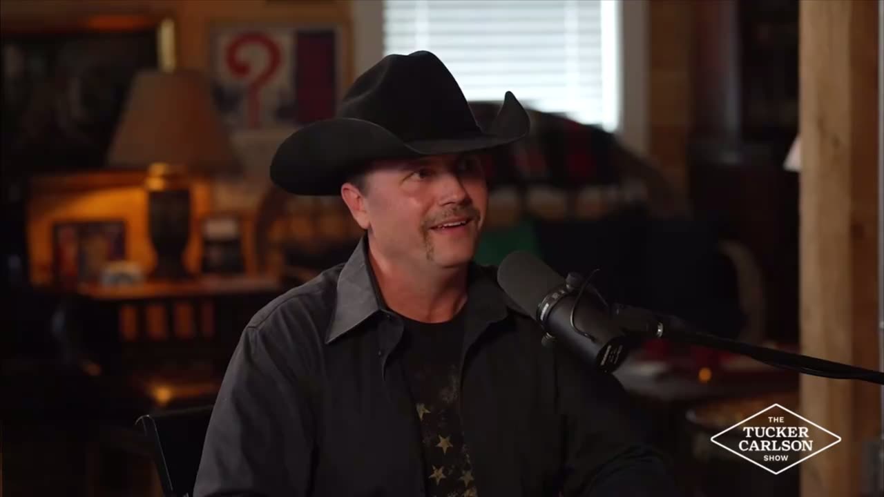 Tucker Carlson w~ John Rich 7/24