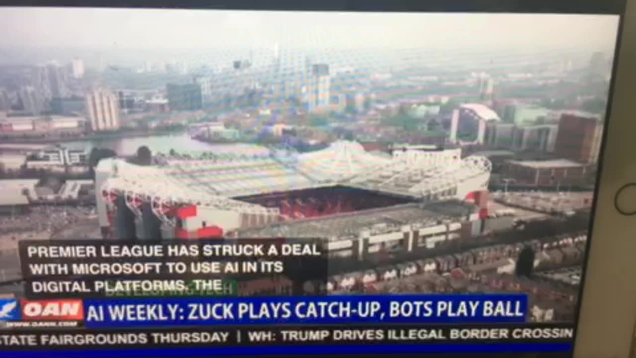 Derek Hunter 07/02/25 public humiliation CBS media happy holidays firecracker 🧨
