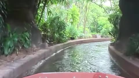 Jurassic World: The Ride – Epic Adventure at Universal Studios | Full Experience & Thrills