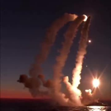 Ukriane war related /combat footage 12/23/2025