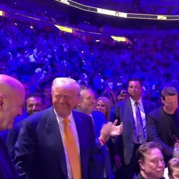 President Trump dances at UFC 314