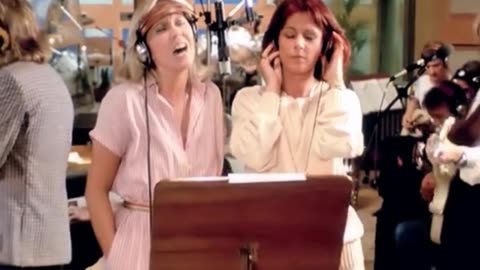 ABBA - Gimme! Gimme! Gimme! (A Man After Midnight)ABBA - 給我！給我！給我！ （午夜之後的男人）