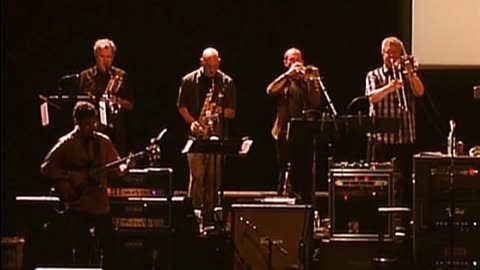 Turtle Talk (Stan Kenton and His Orchestra cover) - Steely Dan (live)