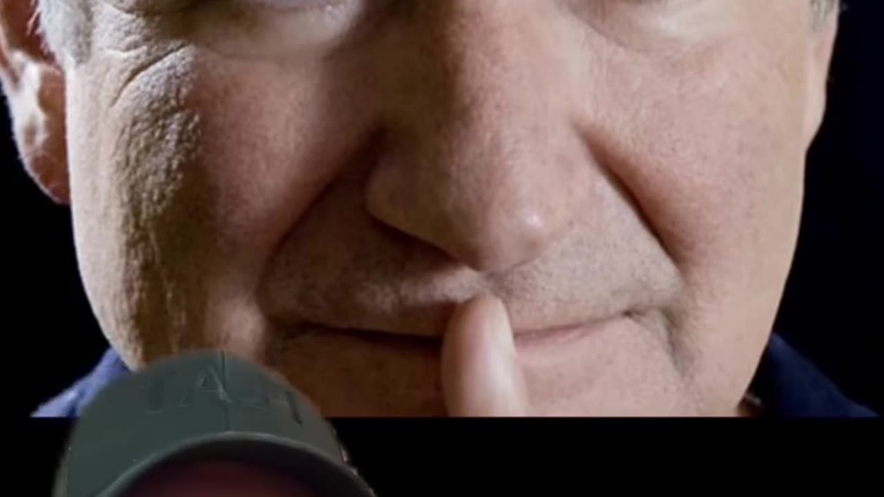 Robin Williams is Teddy Roosevelt