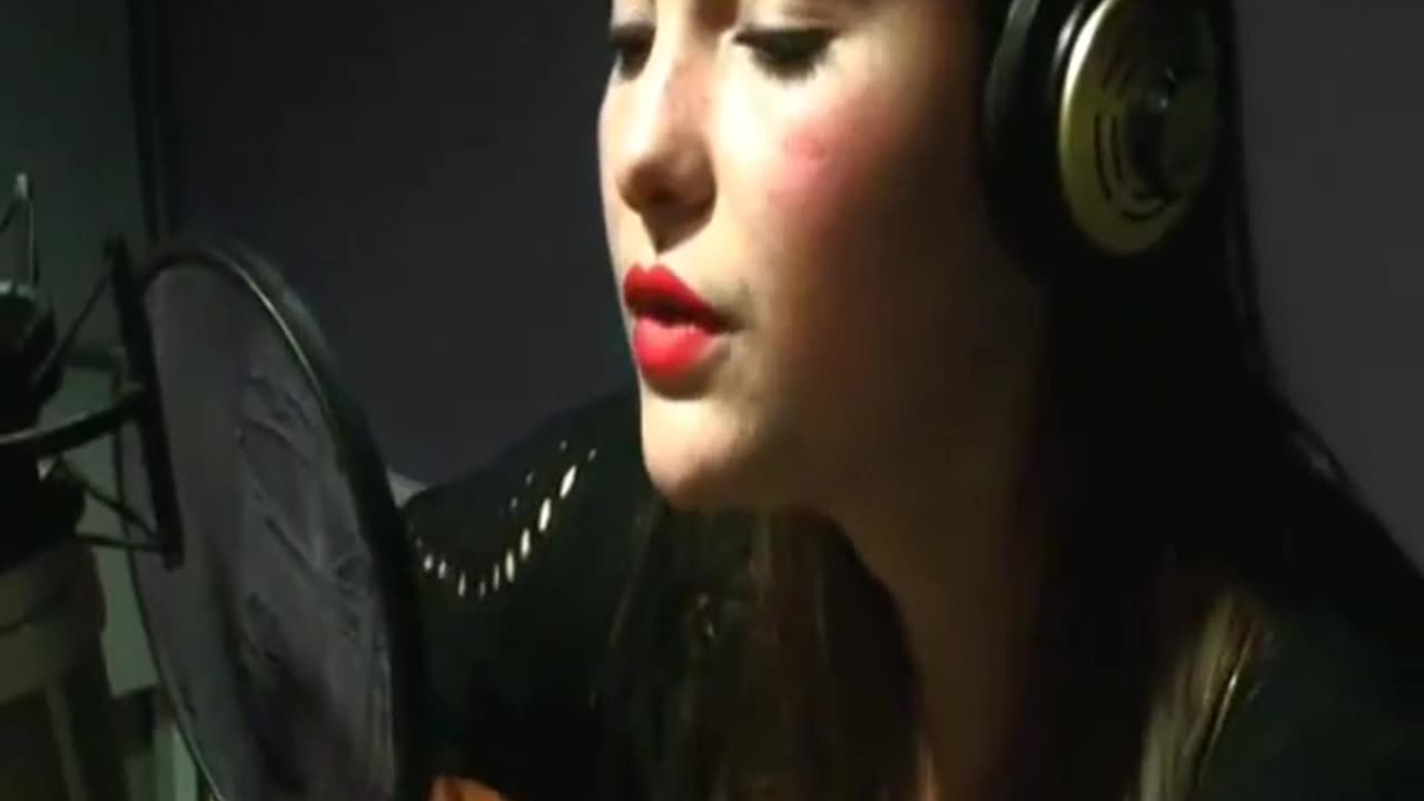 Lisa Mitchell - Oh Hark (Acoustic Version) [2010]