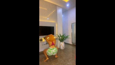 Dancing to Joe boy song 😂