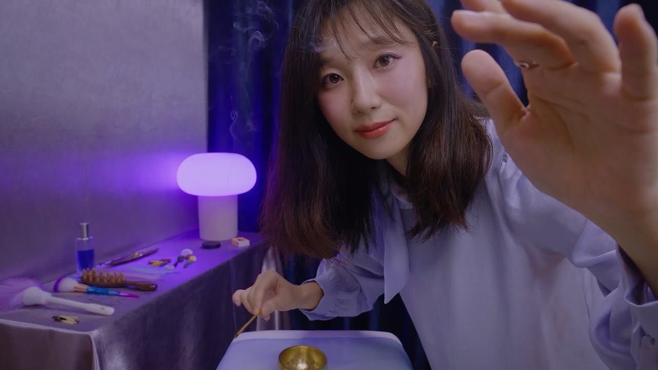 Reiki Healing Session for Deep Relaxation ASMR energy cleansing