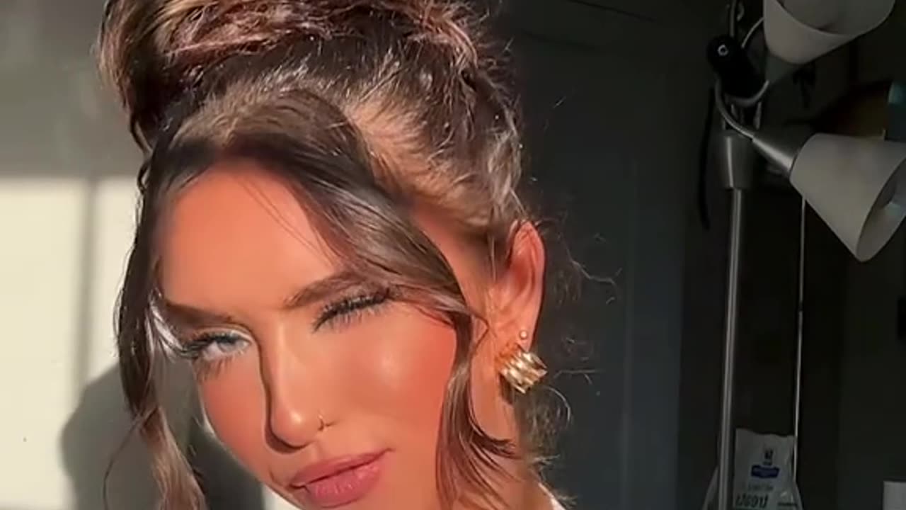 Pretty Girl