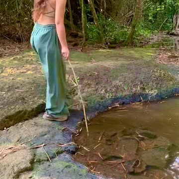 Spiky fruits don't stand a chance against this safe method 😲