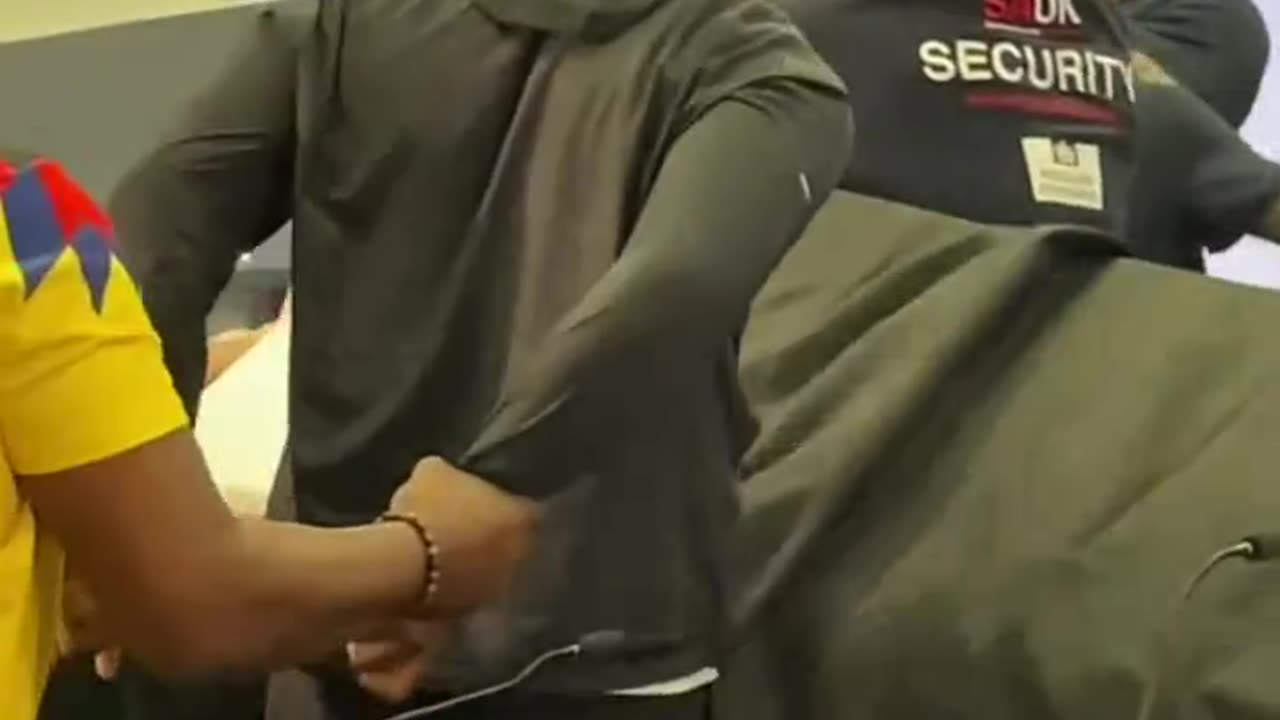 Press Conference CHAOS