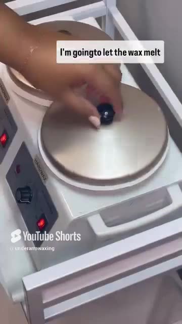 💜 Underarm Waxing in Illinois Using Sexy Smooth Hypnotic Purple Seduction Hard Wax by @ezioesthetics