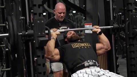 A Day on Low Carbs And an Intense Gym Workouts
