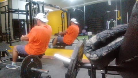 DÍA DE ESPALDA – HEAVY DUTY (RUMBLE)
