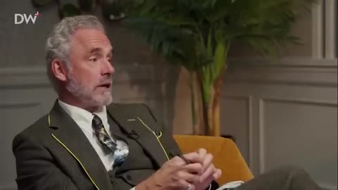 Jordan Peterson calls the WEF a “FASCIST ORGANIZATION.”