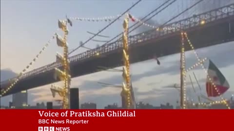 Mexican Navy ship hits Brooklyn Bridge in New York City | #US #NewYork