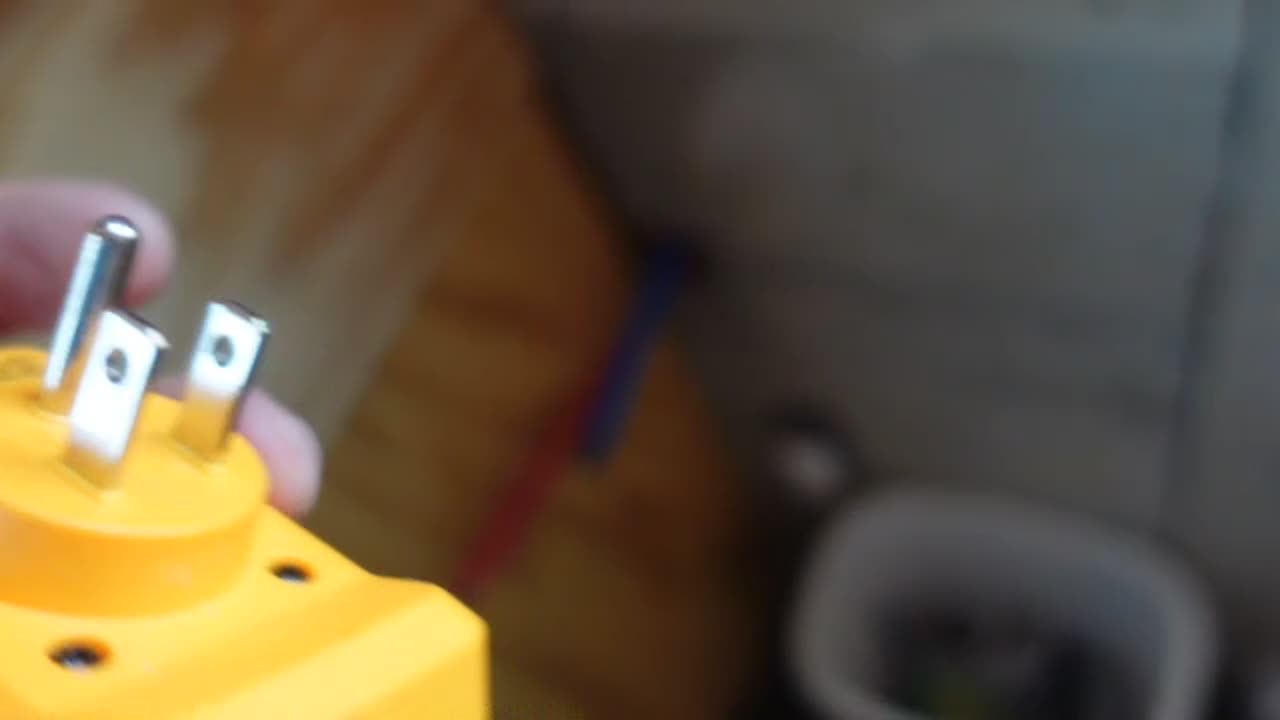 Electrical Work All Done In The Bath. Old Work Box, Outlets, GFCI Dazy Chain & More! II