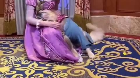 When Best Friends Finally Meet 🐶✨#BestFriendsForever 🐾#DogMeetsDug 🐶#WholesomeMoments 🥹#DisneyMagic💛