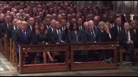 トランプ大統領の最初の任期の有名な映像です