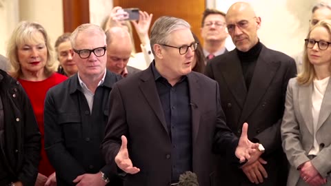 Britain's Starmer encourages firms to seize opportunities