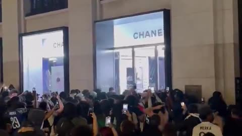 BREAKING_ Middle East migrants are now looting stores in Paris - media does not report