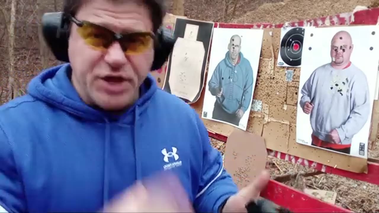 Revolver VS Pistol