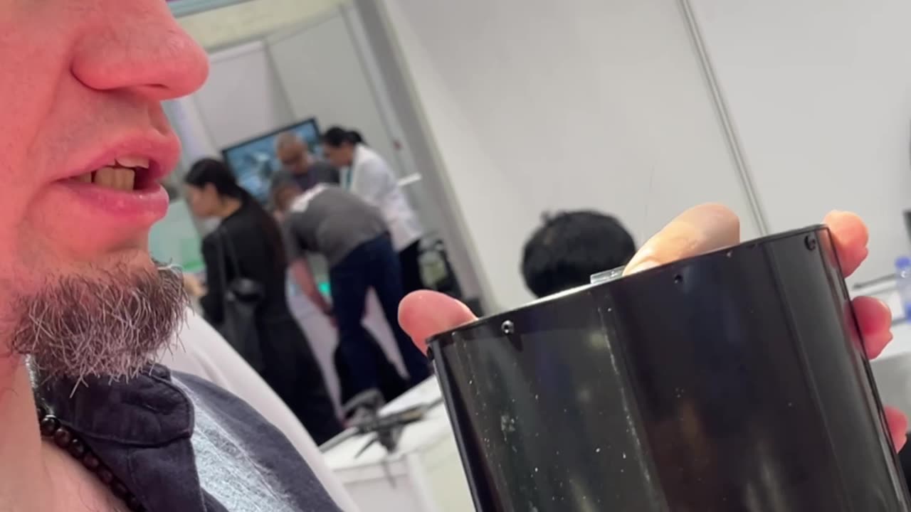 Thin As Hair🇨🇳